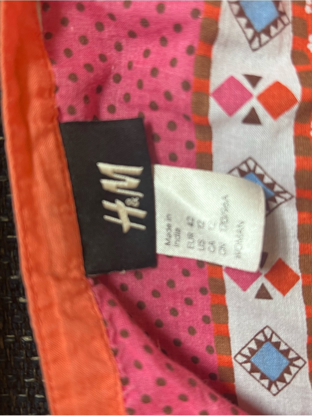 H&M Coral and Pink Mixed-Print V-Neck Tunic - Picture 4 of 5